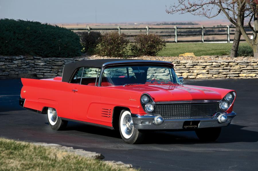  Lincoln Continental Mark V Convertible 1960 года  (фото 26 из 60)